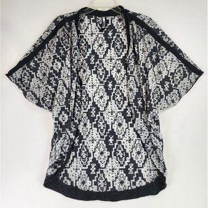 Petrol Sweater Womens Medium Gray White Aztec Print Casual Momcore Cardigan‎